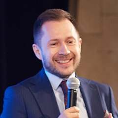 Олег Минин, Москва