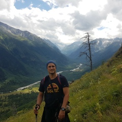 Максим Олейников, 07.11.1981, Челябинск