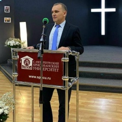 Иван Макаренко, Санкт-Петербург