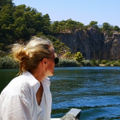 Люба Спиридонова, Великий Новгород