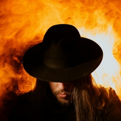 Максим Куликов, 01.06, Москва