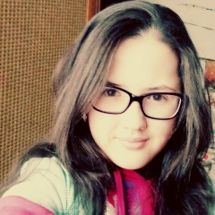 Еленн Манукян, Praha