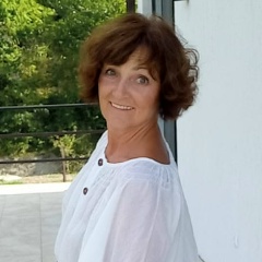 Снежана Ананда, 25.10, Агой