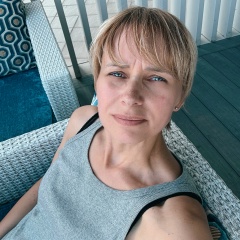 Алена Новикова, Москва