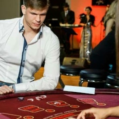 Арсений Максимов, 26.04.1989, Москва