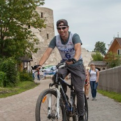 Эдуард Максименков, 02.10, Псков