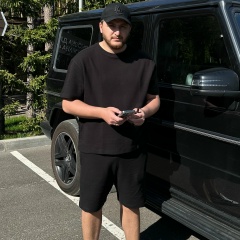 Artur Gatti, 01.05, Санкт-Петербург