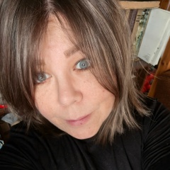 Людмила Белозерова, Санкт-Петербург