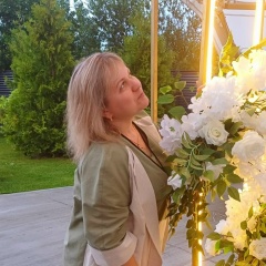 Вера Логинова, Санкт-Петербург