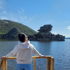 Golden Ledy, Астана