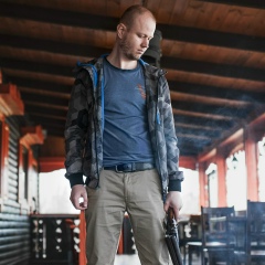 Игорь Кулаков, 18.04, Киев