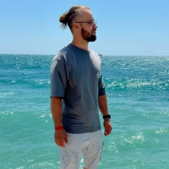 Антон Коцур, Москва