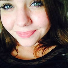 Amanda Pozzer, 16.09.1994, Porto Alegre