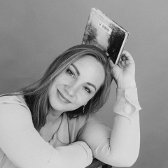 Ангелина Сырейщикова, Феодосия