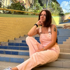 Анечка Этиз, 15.07.1985