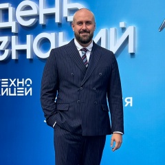 Kyle Daniels, Москва