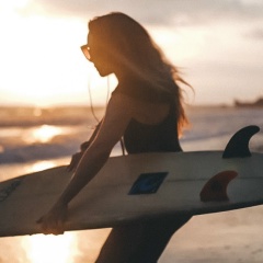 Senya Shen, 18.05, Denpasar