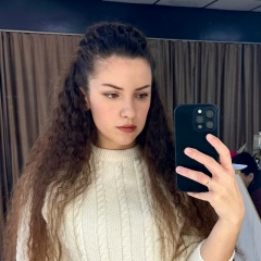 Настя Романова