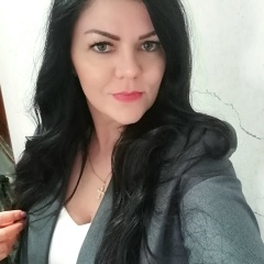 Анна Хасан, Покачи