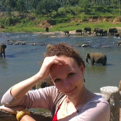 Таня Гельдымамедова, Victoria