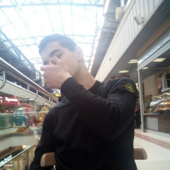 Женя Новиков, Киев