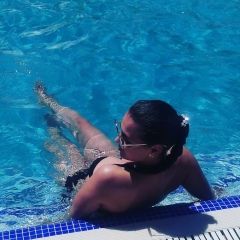 Елена Бобровская, 13.04, Ялта