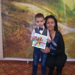 Камола Пулатова, Москва