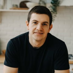 Виталий Устинов, 28.10.1989, Москва