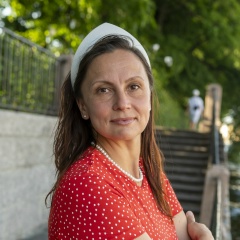 Тоня Березина, Санкт-Петербург