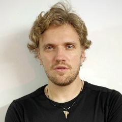 Денис Танвель, Москва