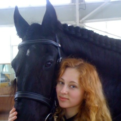 Alina Pershina, Harare