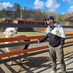 Максим Симонов