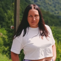 Оля Касаткина