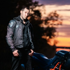 Антон Миняев, 17.08, Омск