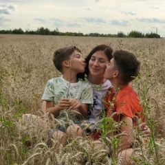 Оля Цехместрук, Москва