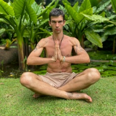 Михаил Богомолов, 29.04.1990, Москва