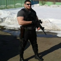 Тархан Дудаев, 09.05, Грозный