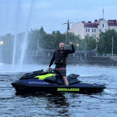 Владимир Бо, Санкт-Петербург