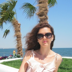 Даша Бочарникова, Mons