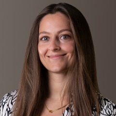 Vika Manakova, 17.12, New York City