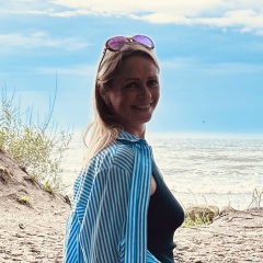 Елена Оберст, 23.03.1981, Санкт-Петербург