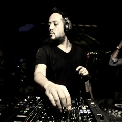 Utku Dalmaz, 09.09, İstanbul