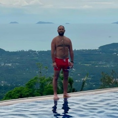 Денис Владимирович, 18.04.1982