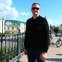 Андрей Ежов