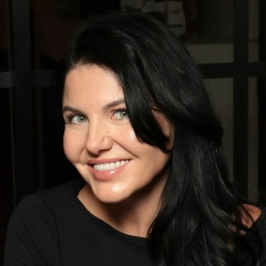 Юлия Захарова, 23.04, Санкт-Петербург