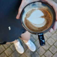 Анечка Петрова, Псков