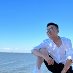 Александр Пак, 16.08, Москва