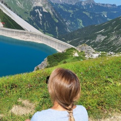 Агния Султанова, 08.10.1981, Элиста