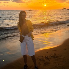 Юлия Нефедова, Санкт-Петербург