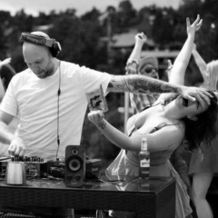 Русик Михайлов, Москва